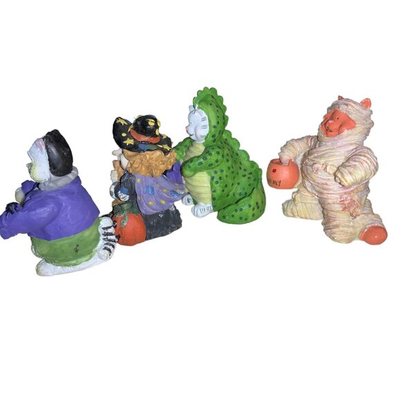 Halloween Figurines Set Of 4 - Witch Mummy Dinosaur & Frankenstein Designs - Picture 8 of 9